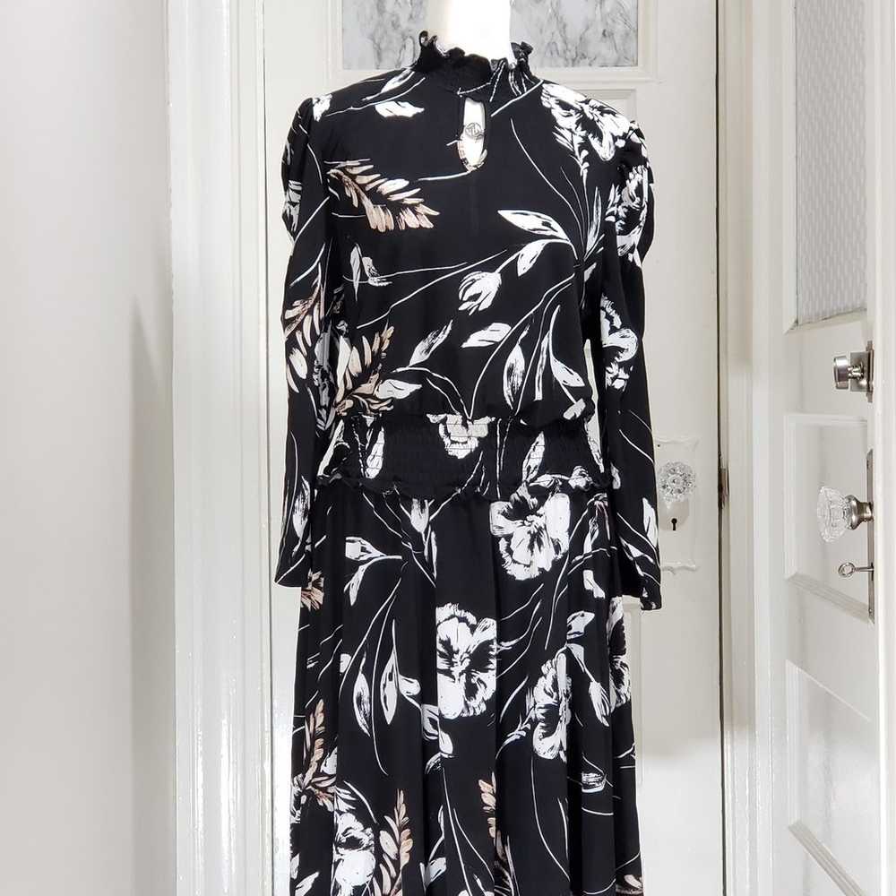 New/Never Worn- Adrienne Vittadini Dress - Size XL - image 1