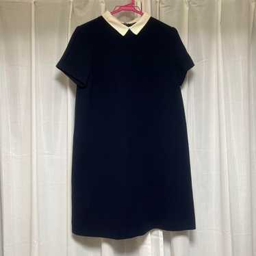 Navy white-collared short-sleeved knee-length dres