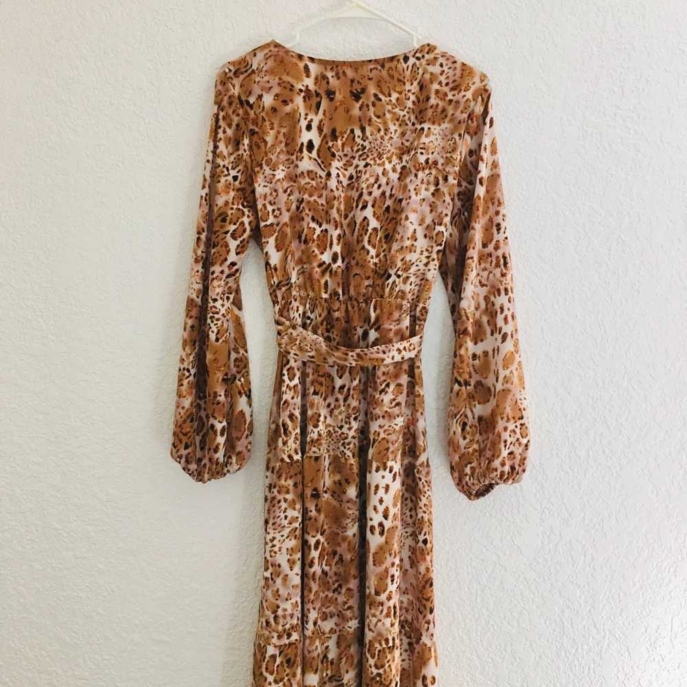 NWOT Boutique Style Leopard Print Maxi Dress Long… - image 6