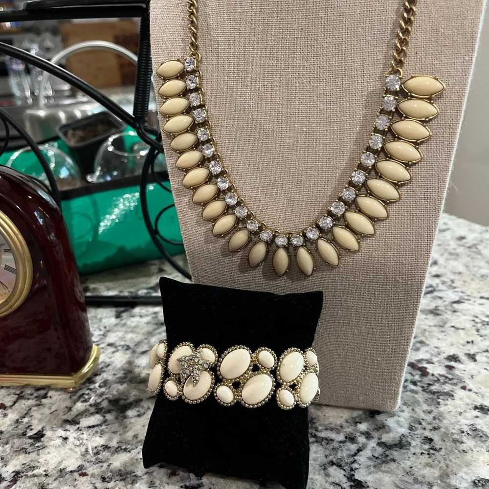 VINTAGE 90s J. Crew Rich Ivory Statement Necklace… - image 2