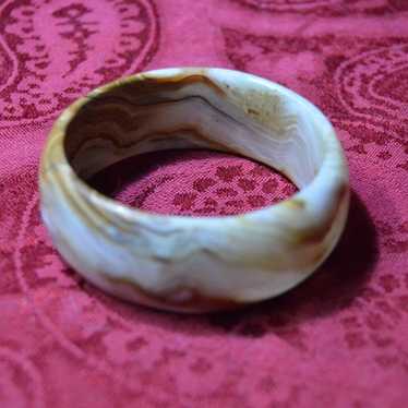 Chalcedony Agate hand carved Lotus Leaves patterns bangle bracelet , very nice cut, Agate bangle bracelet (inner high quality diameter 58MM/2.21”)#6410