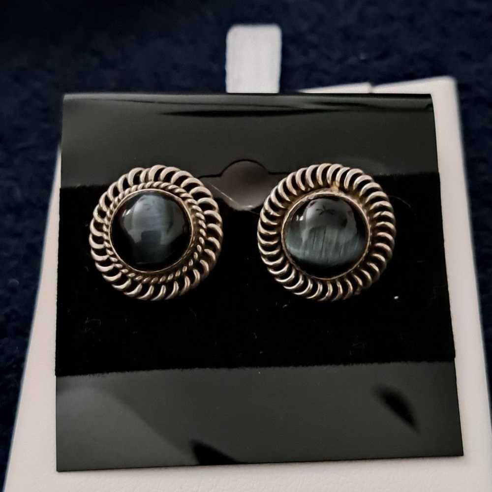 earrings - image 5