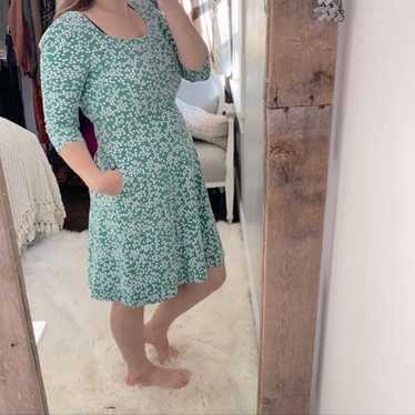 Boden green dot dress with pockets size 6 - image 1