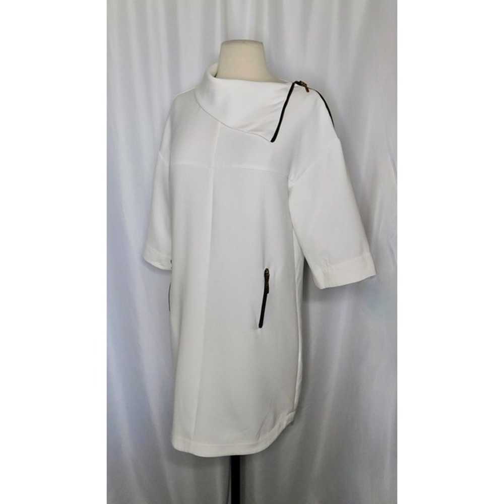 ZARA Basics White Shift Dress Zippered Neckline S… - image 3