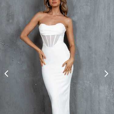 White midi dress - image 1