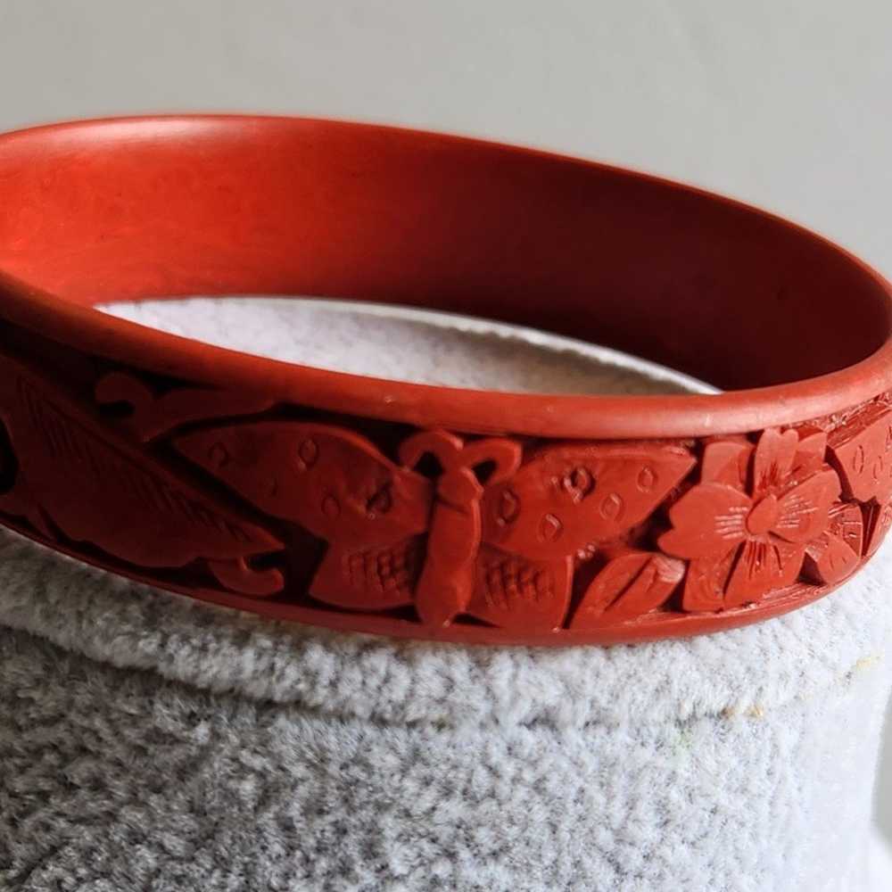 Vintage Hand Carved Cinnabar 9" Bangle Bracelet - image 5