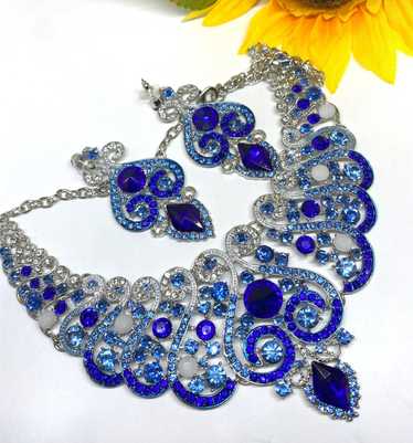 Stunning Statement Princess Bib Necklace & Earring