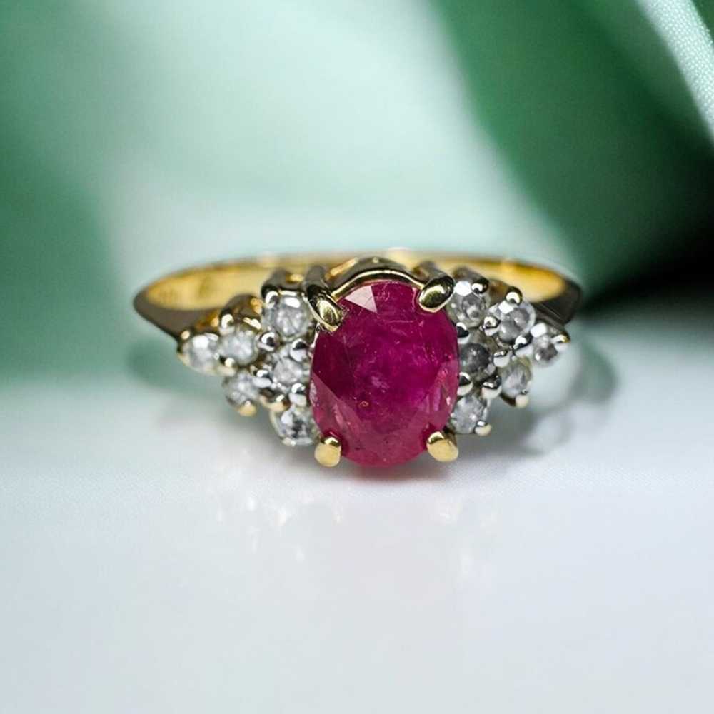 VINTAGE- 10k Gold -Natural Ruby Ring- Size 5.75 -… - image 4