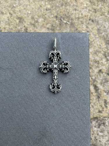 CHROME HEARTS シルバー925 Chrome Hearts Cross Hoop Earrings Silver - Chrome World JP