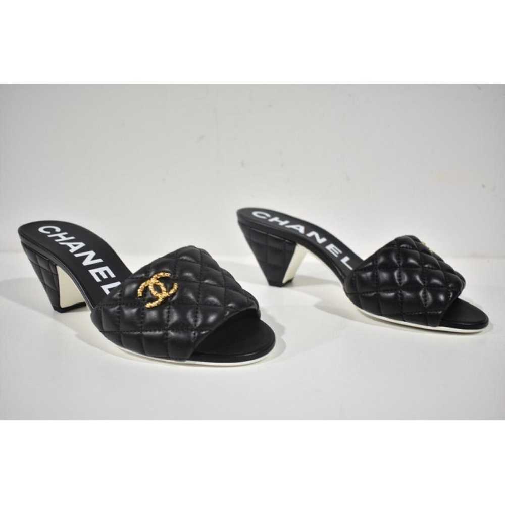 Chanel Mary Janes leather heels - image 3