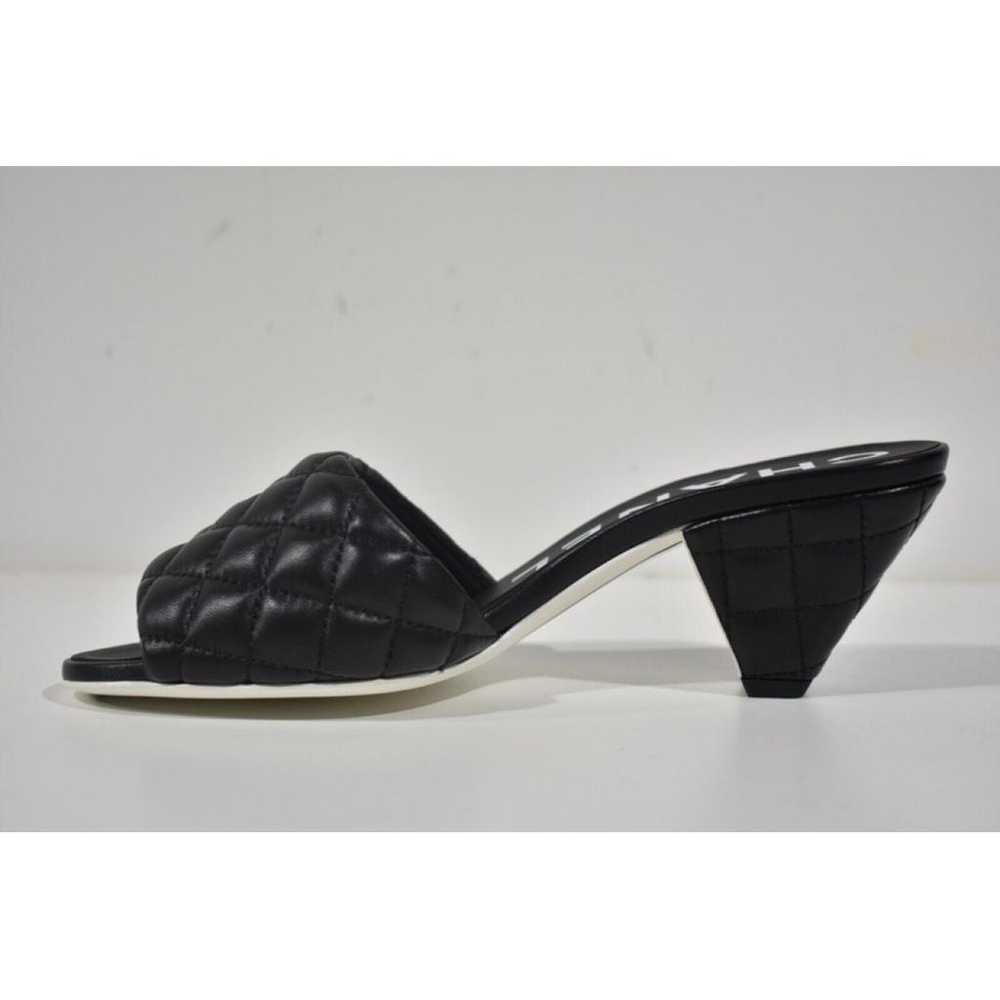 Chanel Mary Janes leather heels - image 7