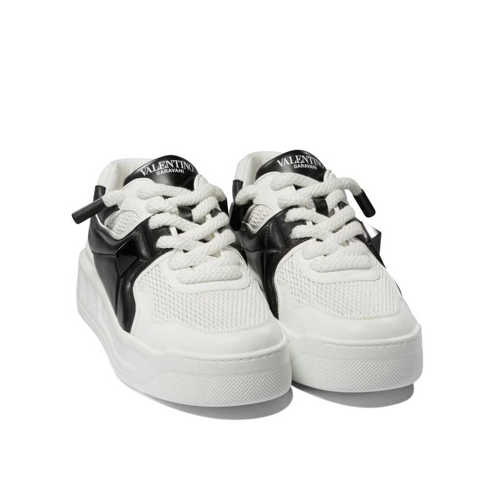 Valentino Garavani Leather trainers - image 2