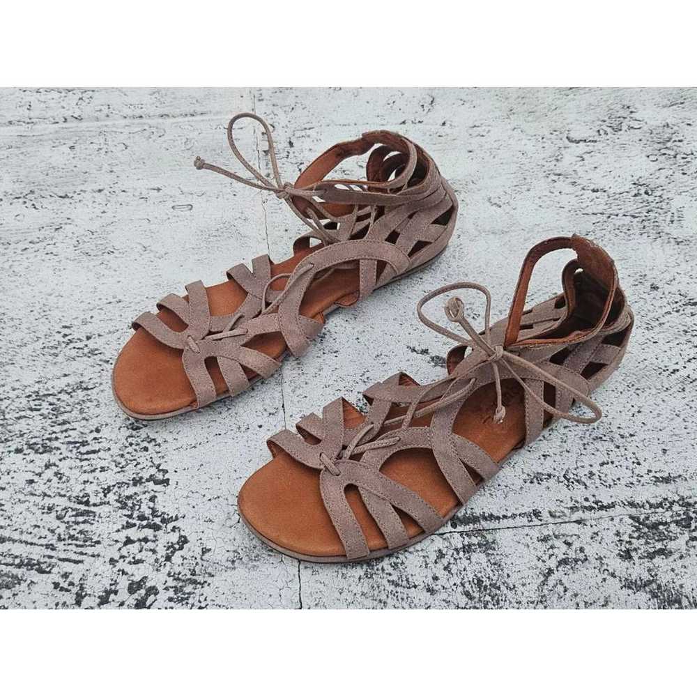 Kenneth Cole Leather sandal - image 2