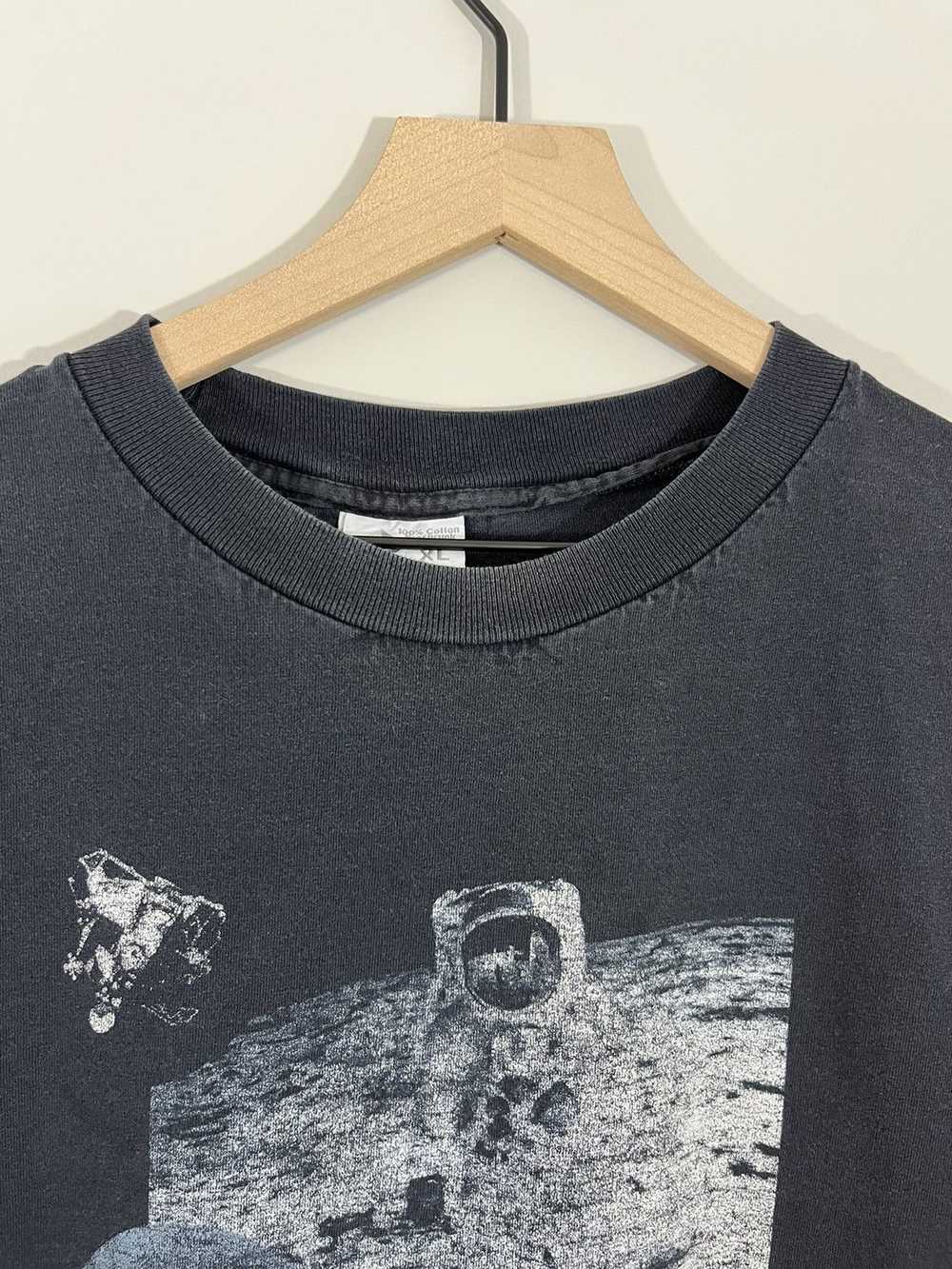 Vintage Moon Landing Sun Faded Apollo 11 Distress… - image 3