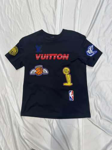 ⭐︎LOUIS VUITTON NBA エンブロイダリーディテール Tシャツ　白 ⭐︎LOUIS VUITTON NBA エンブロイダリーディテール Tシャツ 白