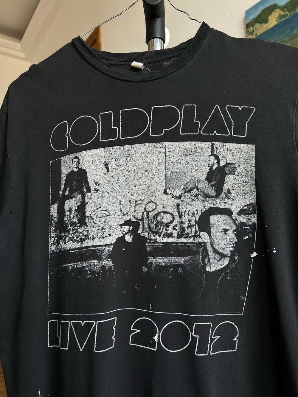 Band Tees × Streetwear × Tour Tee COLDPLAY Live 2… - image 4