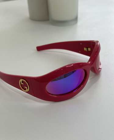 Auth. Gucci crimson store wrap sunglasses