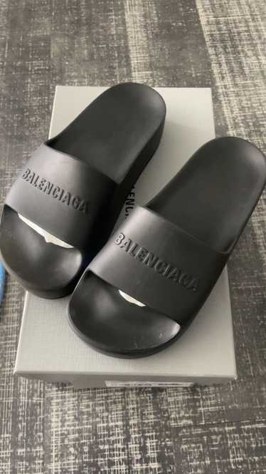 Balenciaga Chunky Slide Rubber Logo