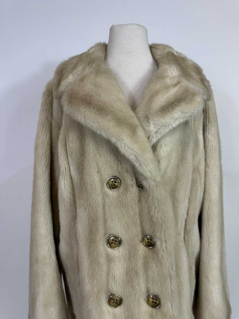 1960s - 1970s Cream Faux Fur Coat - image 2