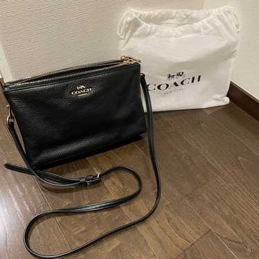 Coach Shoulder Bag Black with Gold Hardware Cross 