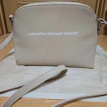 Samantha Thavasa Deluxe Shoulder Bag