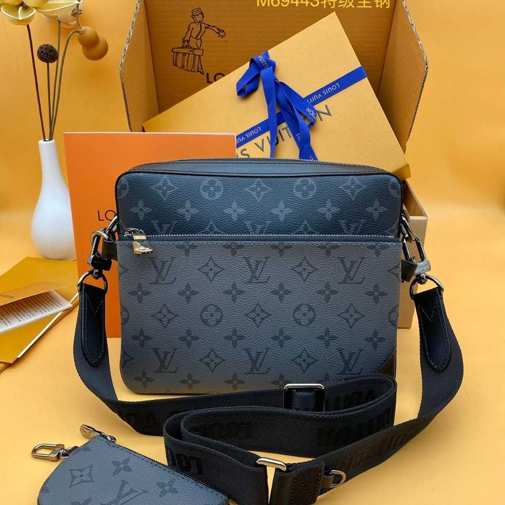 Louis Vuitton Crossbody Bags - image 1