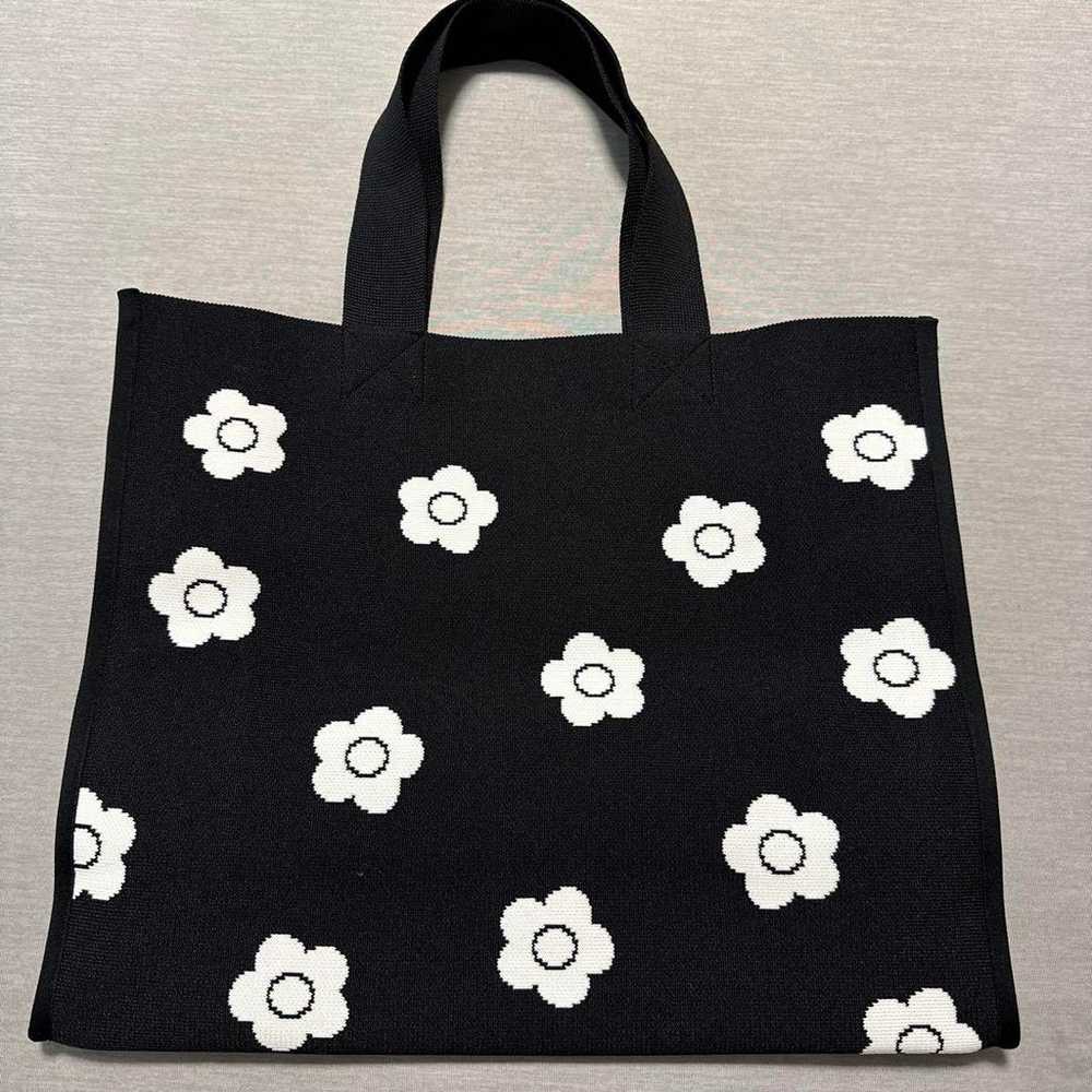 Marie Quant Knit Jacquard Daisy Tote Black - image 2