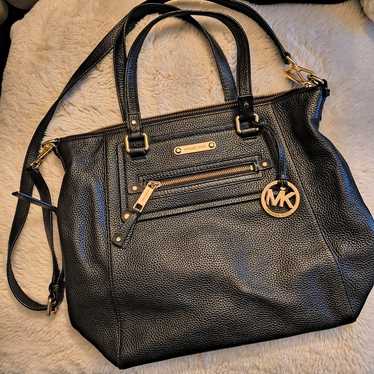 Michael Kors leather purse black and gold