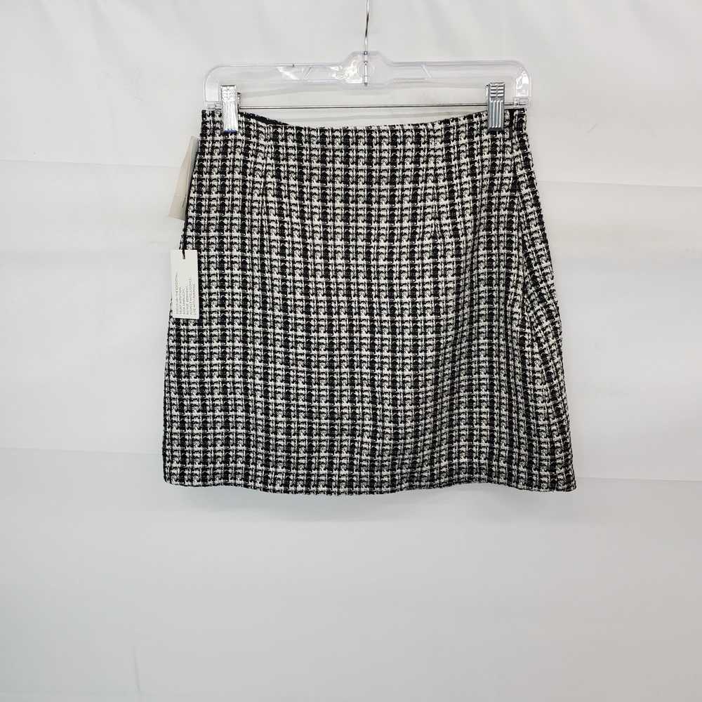 BABATON Black/White Lined Knit Mini Skirt WM Size… - image 1