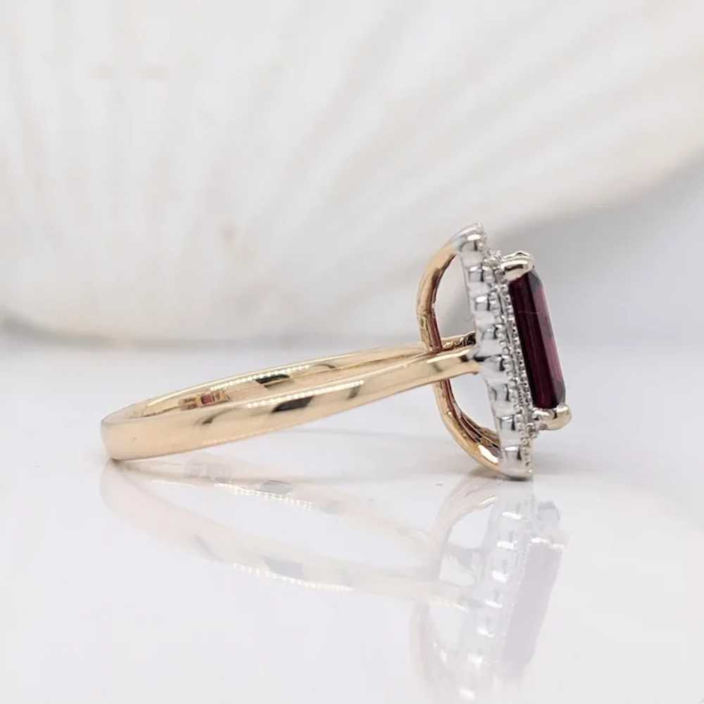 2.8ct Raspberry Garnet Ring w Earth Mined Diamond… - image 3