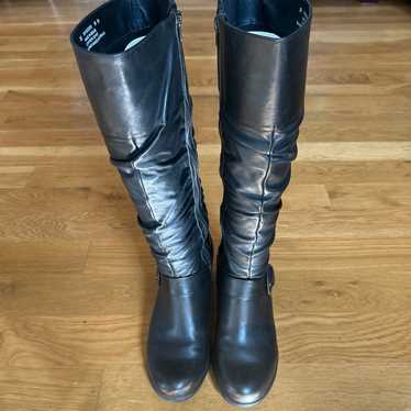 Dansko Black Leather Boots. Size 38