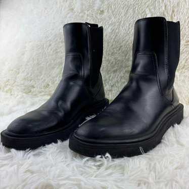 ✨Excellent condition✨ ZARA side gore boots, Chels… - image 1