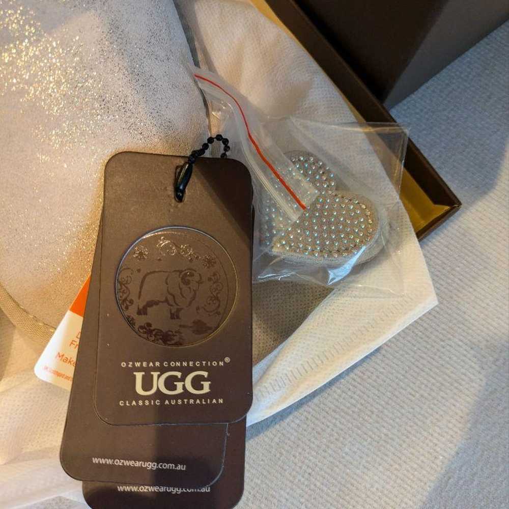 Only for trying on: UGG sheepskin boots light bei… - image 4