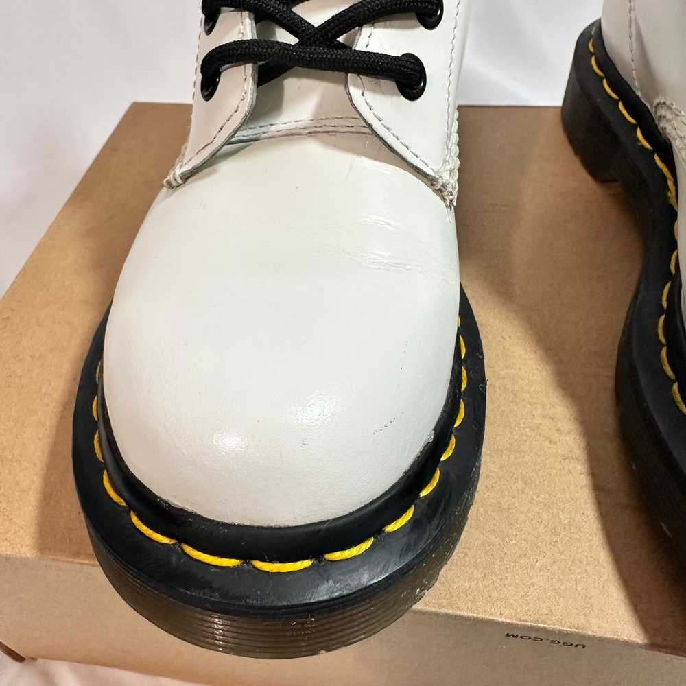 Dr. Martens 11821 White womens 6 great condition! - image 4