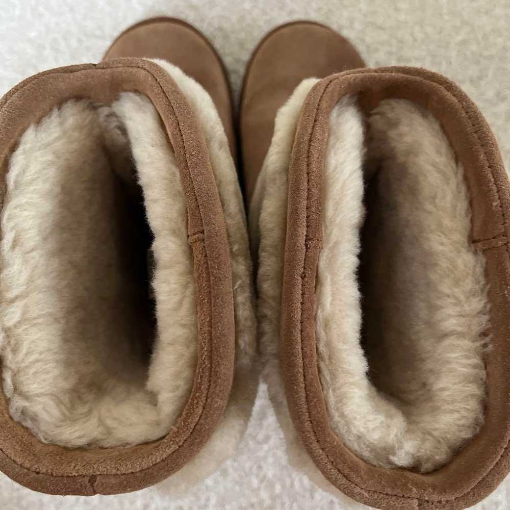 UGG Boots Fluffy Size 23cm. - image 4