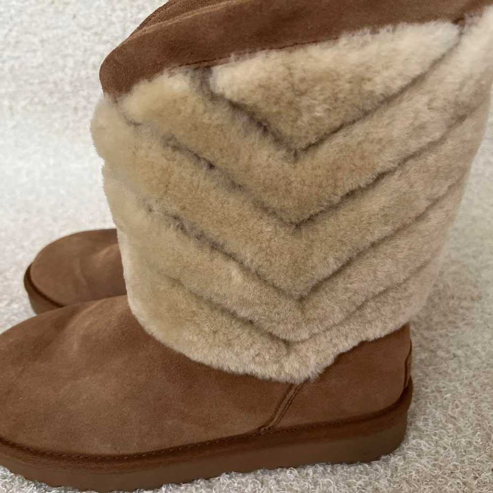 UGG Boots Fluffy Size 23cm. - image 5