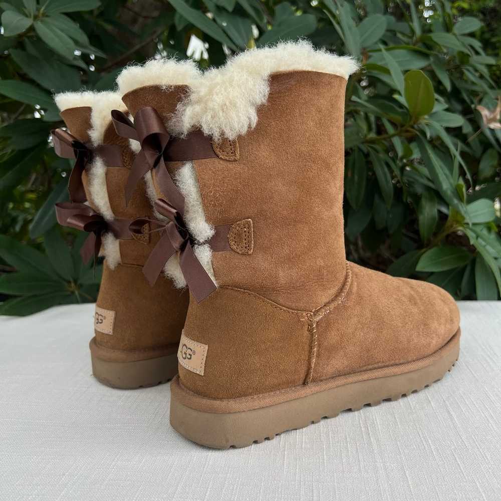 UGG Women's Bailey Bow II Size 8 US Chestnut 1016… - image 2