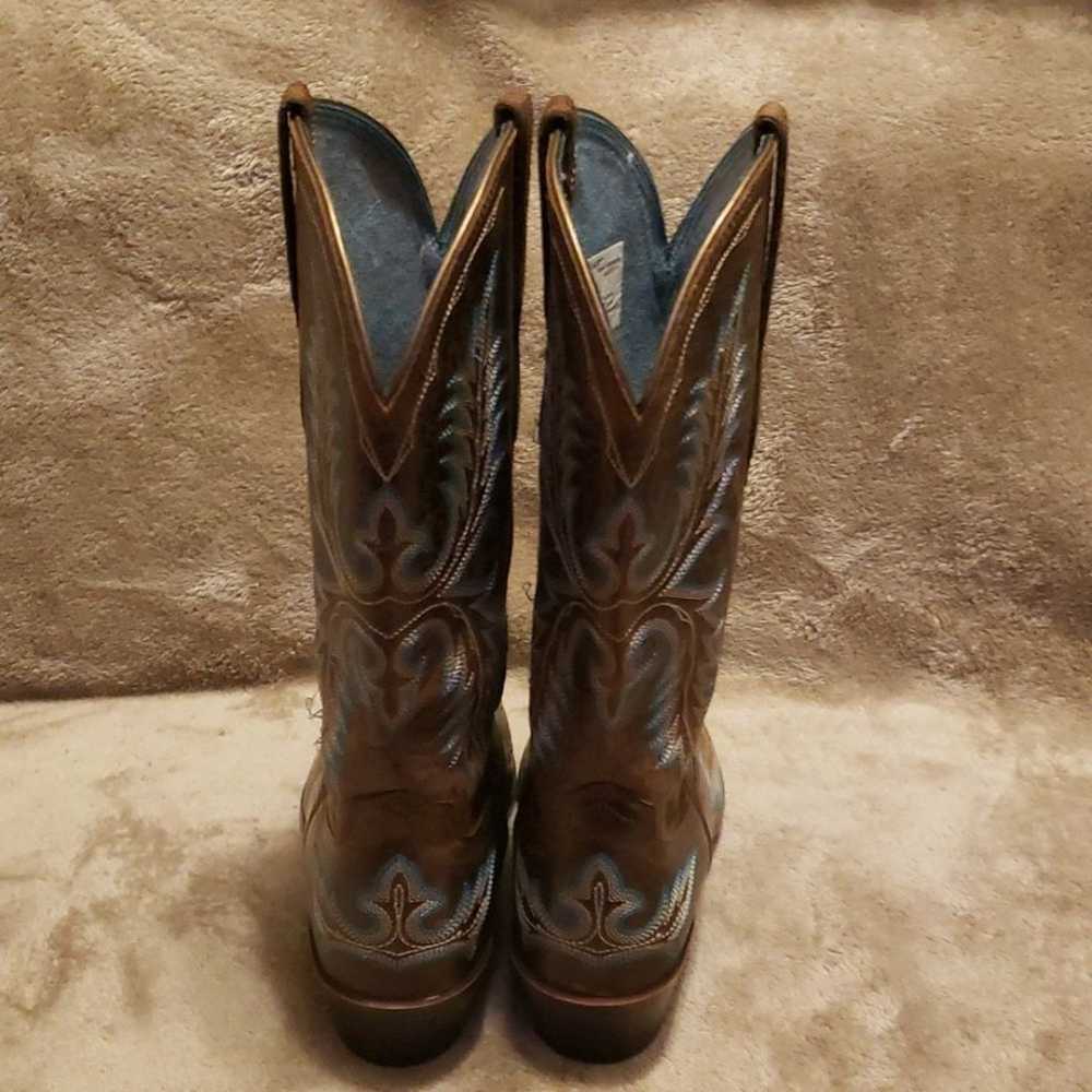 ARIAT cowboy boots size 8.5 - image 3