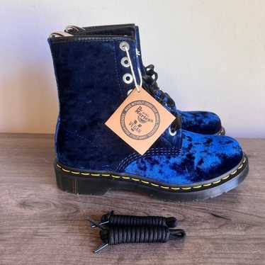 Dr. Martens 1460 Vegan Crushed Velvet Women's Lac… - image 1