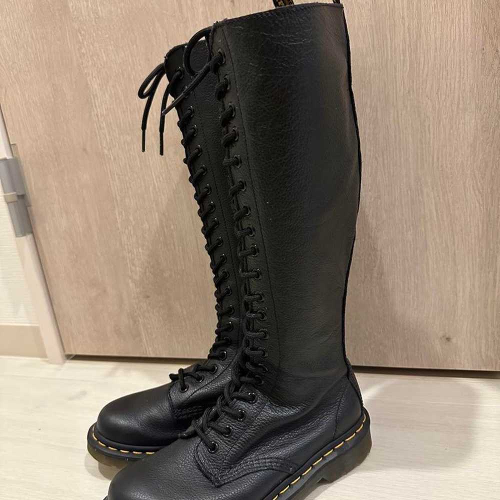 【Excellent condition】Dr. Martens 1B60 20-hole boo… - image 3