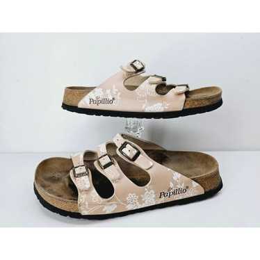 Birkenstock Women 9 Comfy footwear