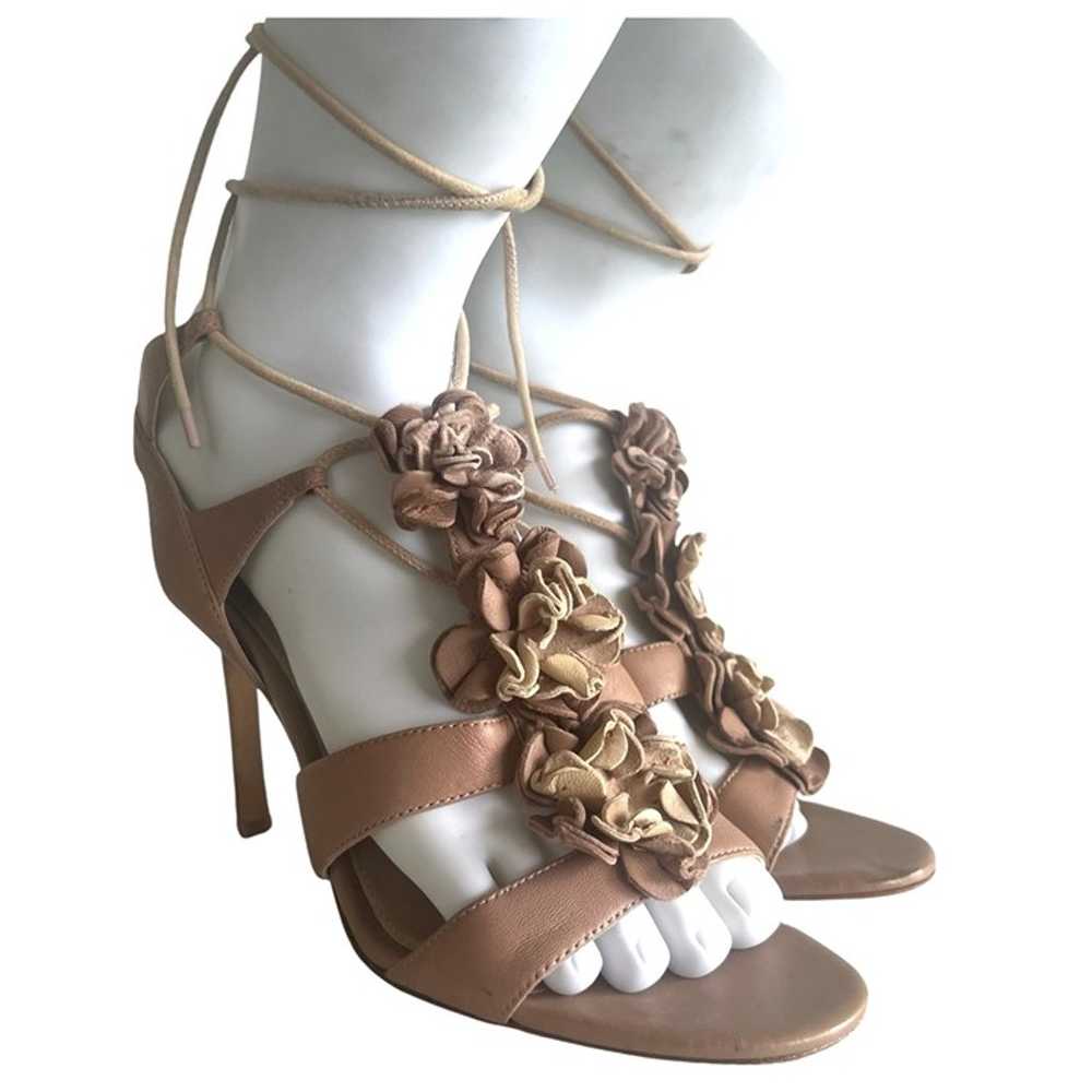 VIA SPIGA Deedee Flower Applique Sandals 8 38 Wra… - image 2