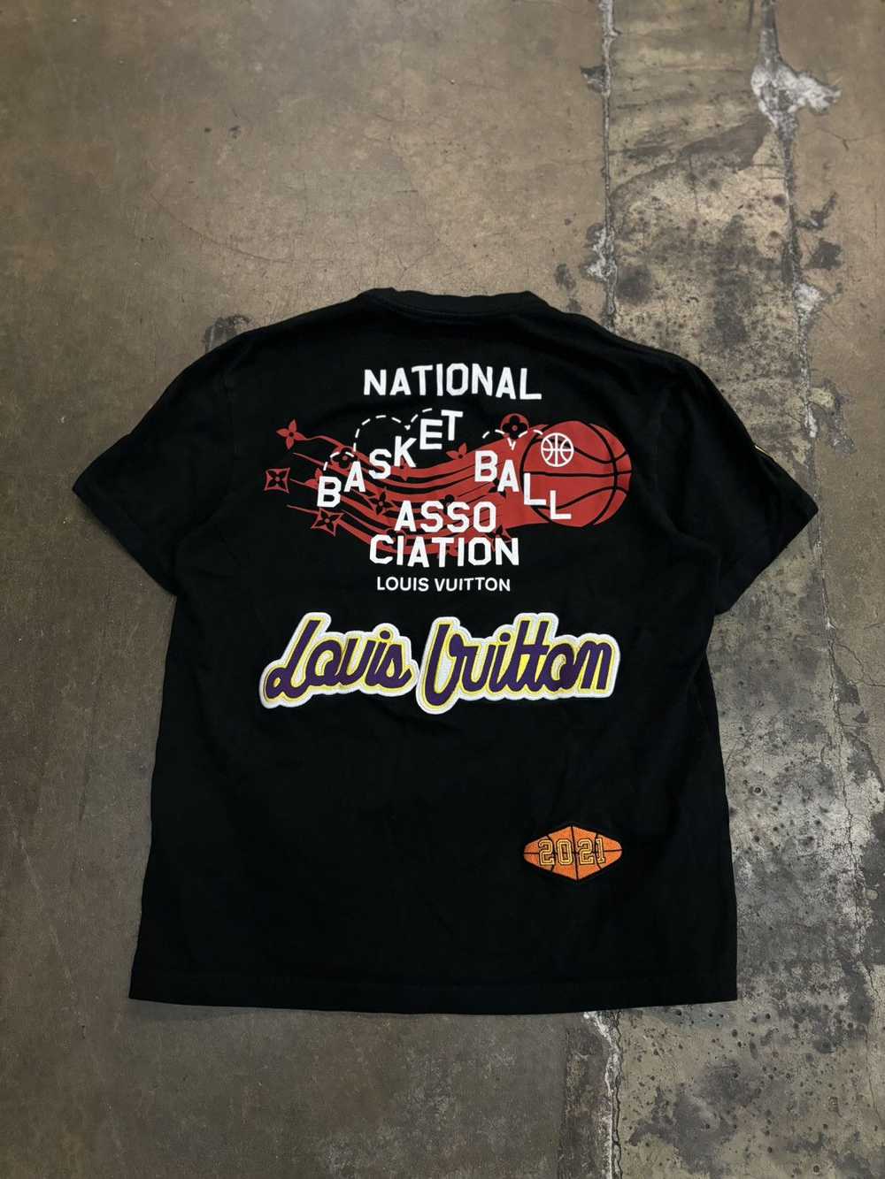 Louis Vuitton × NBA Louis Vuitton x NBA T-Shirt - image 2