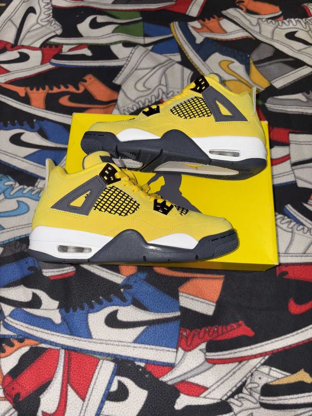 Jordan Brand Jordan 4 Lightning size 6Y - image 1