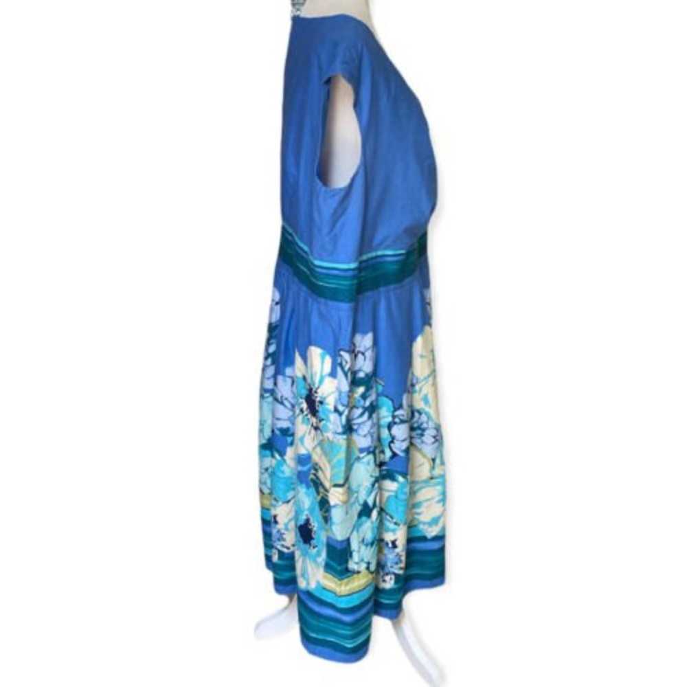 Liz Claiborne Woman Blue Floral skirt Surplice Sl… - image 3