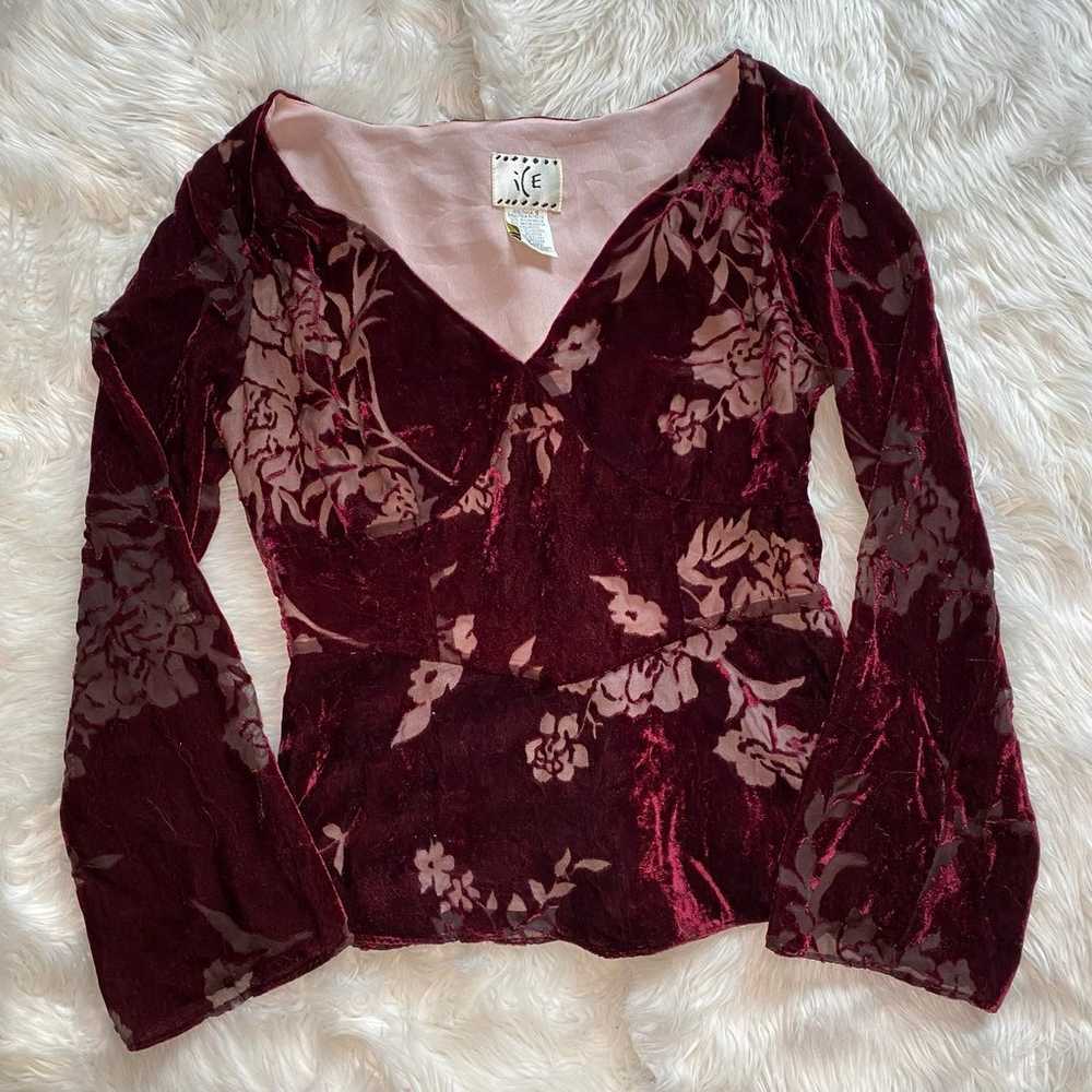 90’s Y2K Boho Velvet Bell Sleeve Top - image 7