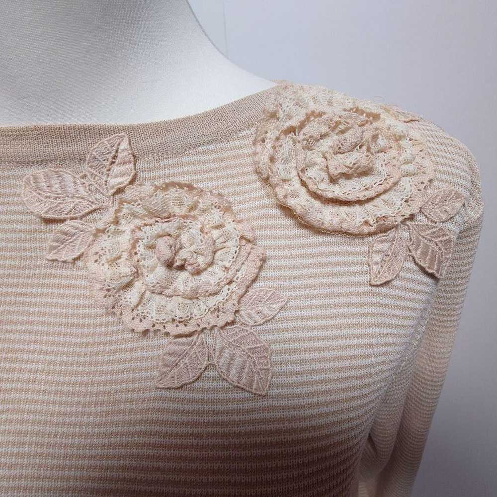 amitie Tops Cut-and-Sew Border Beige Corsage Ptp8… - image 6