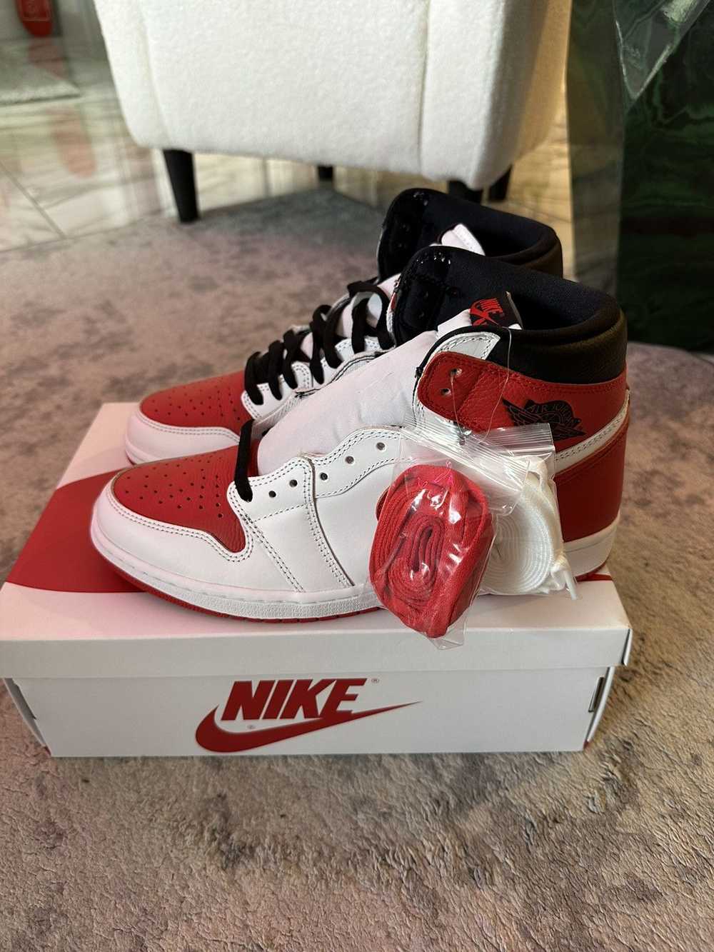 Jordan Brand × Nike Air Jordan 1 Retro High OG - … - image 4