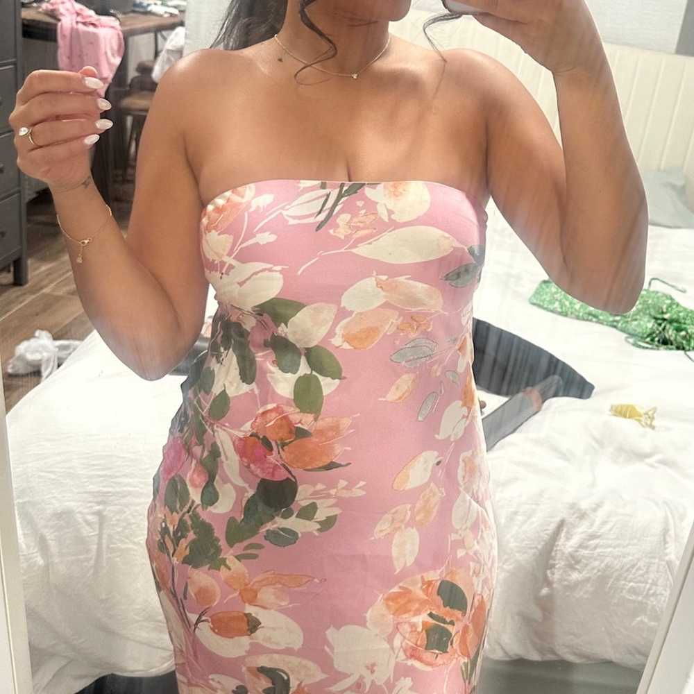 Floral pink dress - image 3