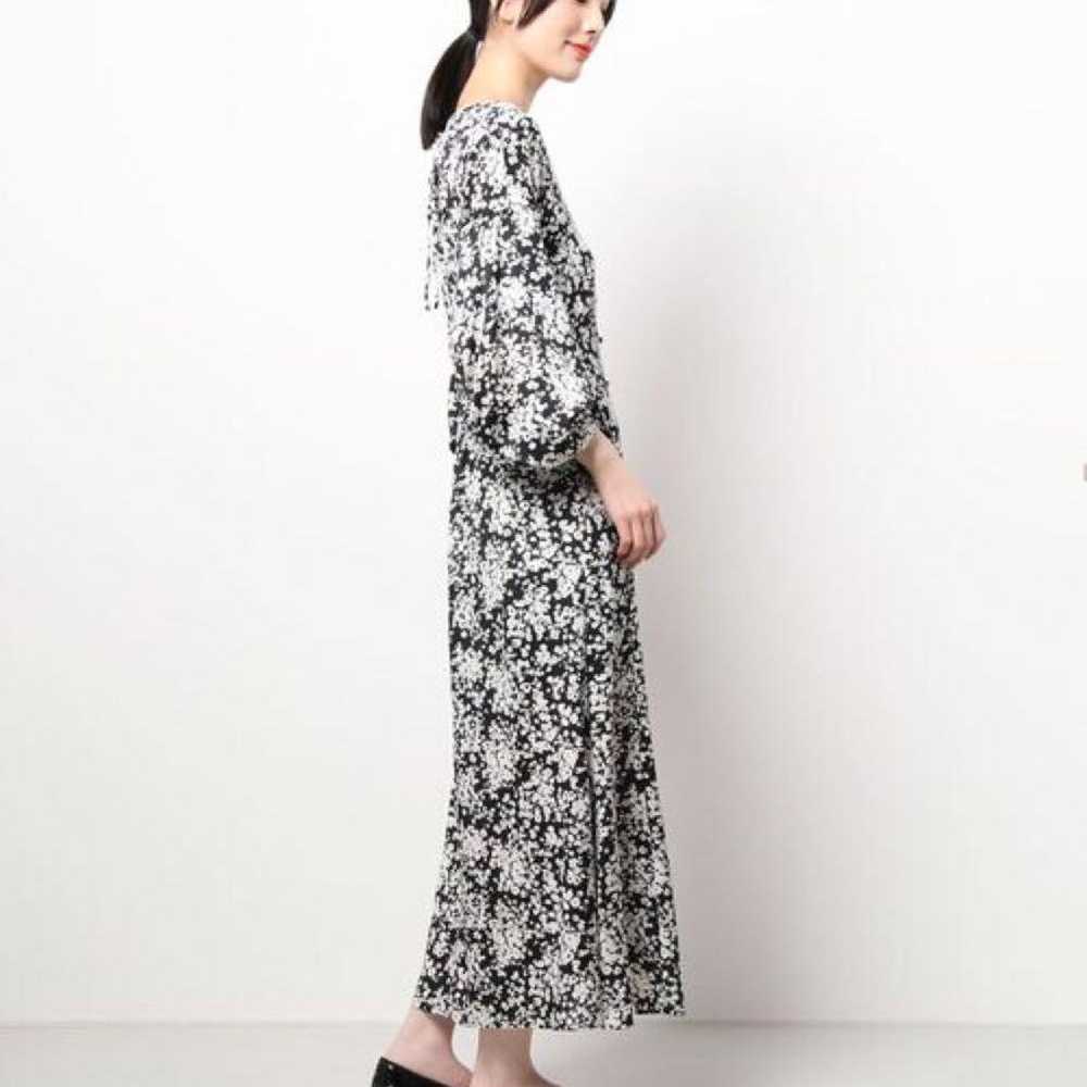 emmi atelier Sleeve Volume Floral Dress - image 2